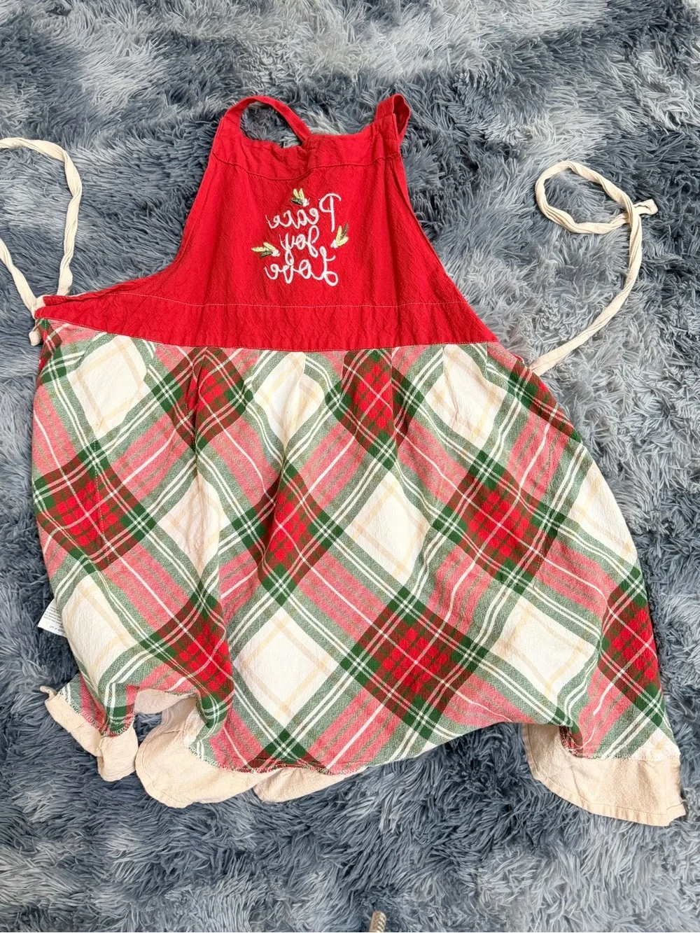 St. Nicolas Square Plaid Christmas Holiday Adult Apron 100% cottons | Kohl’s